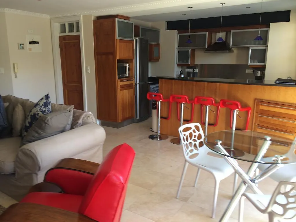 Mckinnon House Kapstadt 0*,